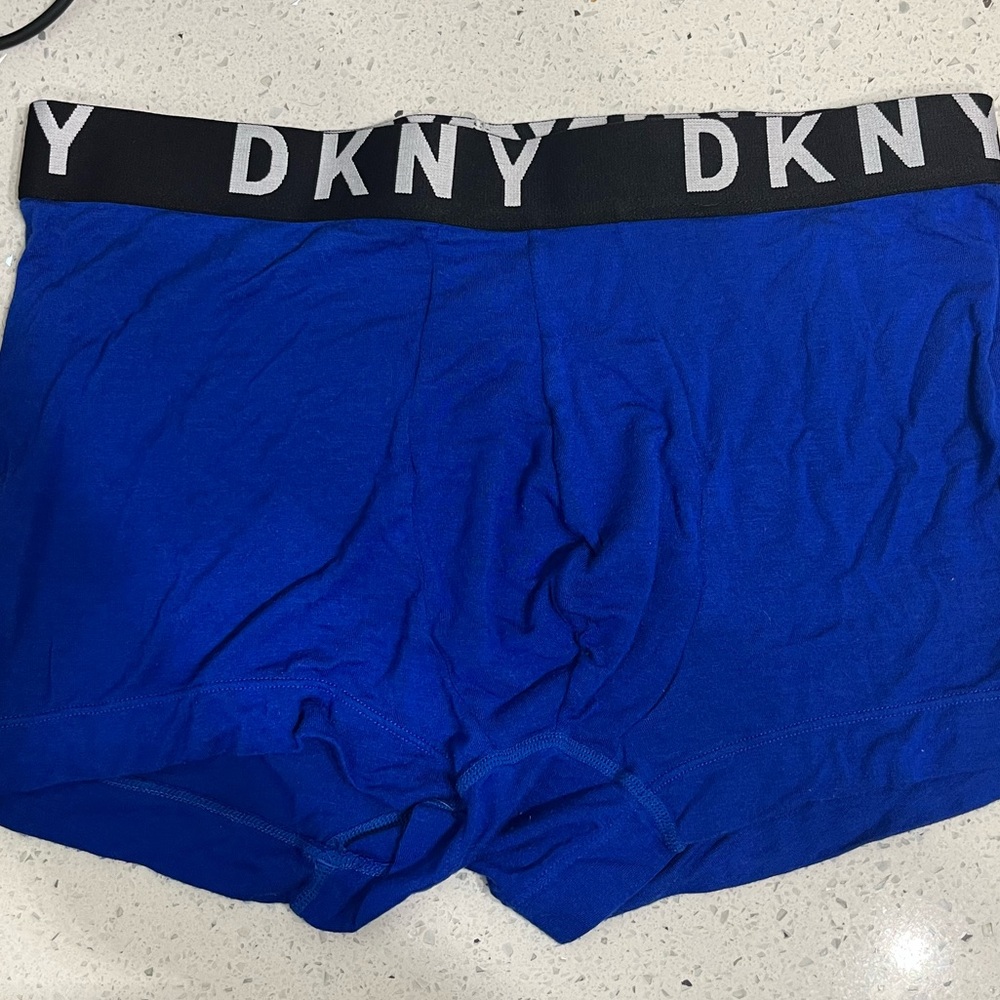 Mens DKNY Trunk